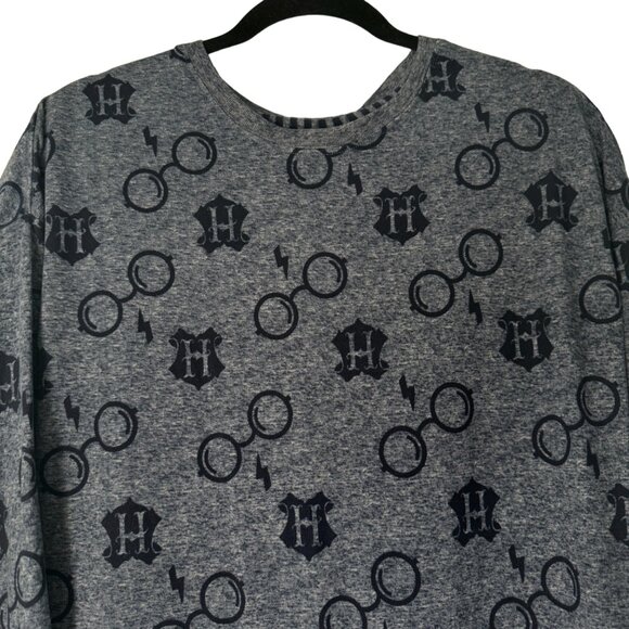 Harry Potter Wizarding World Long Sleeve Graphic Sweatshirt Drawstring, Size XS - Picture 3 of 6